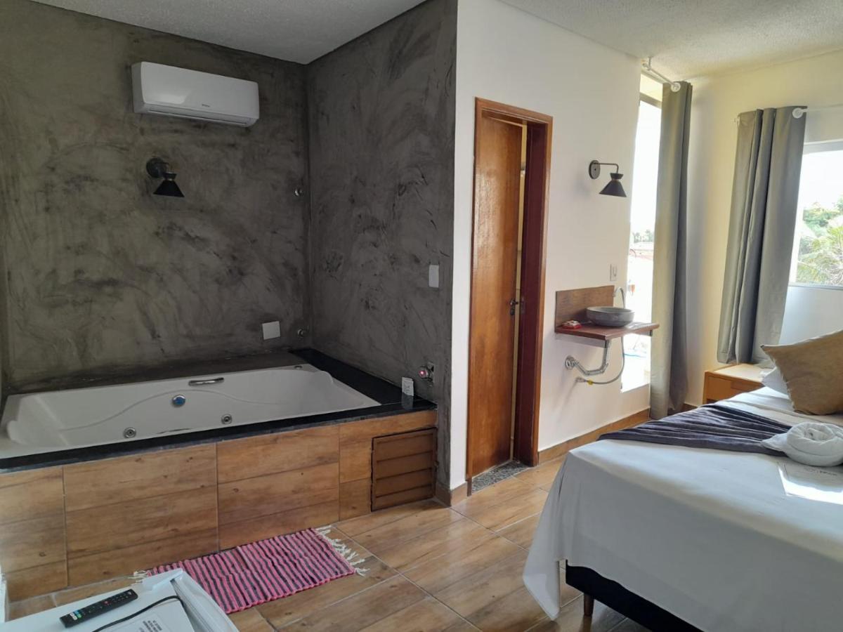 Deluxe Suite Spa Bath,1416742386:JPEG